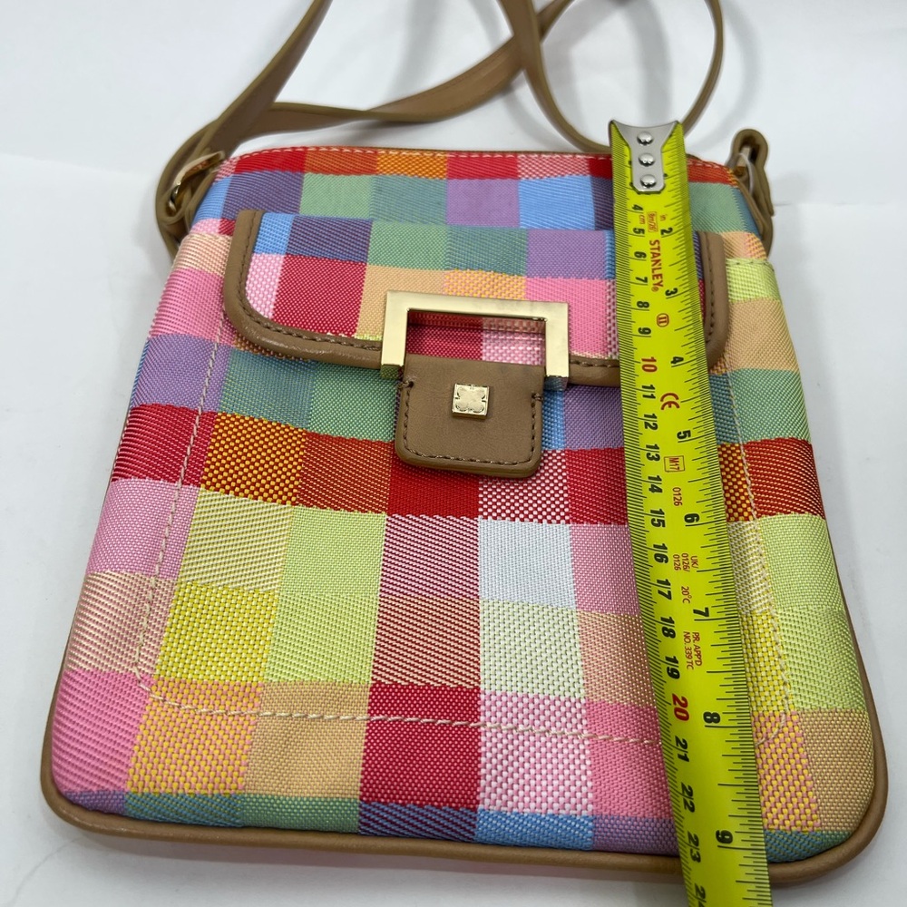 Liz Claiborne Checkered Crossbody Bag with Tan Trim - Designer Style - Picture 6 of 8